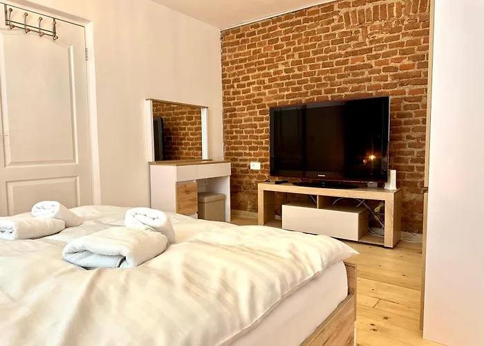 4Friendscentrubrasov